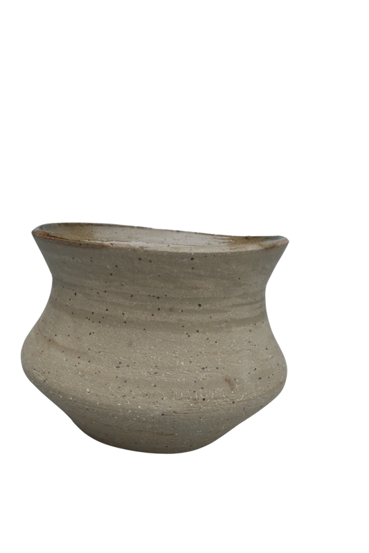 Curved Vase medium – Sand